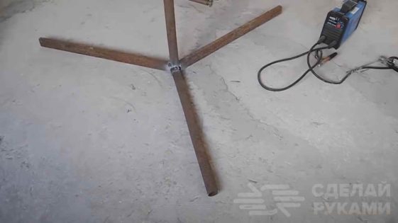 Как обшить потолок гипсокартоном в одиночку: делаем подъемник для ГКЛ Как обшить потолок гипсокартоном в одиночку: делаем подъемник для ГКЛ