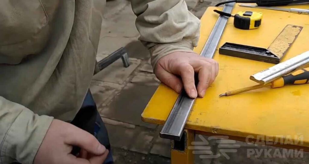 Как заглушить торец профтрубы без сварки Как заглушить торец профтрубы без сварки