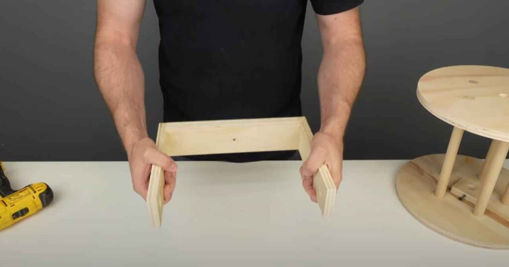 3 способа как сделать катушку для пневматического шланга 3 способа как сделать катушку для пневматического шланга