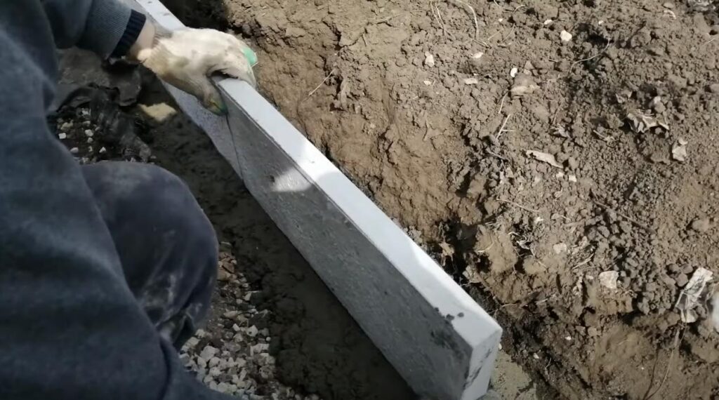 Укладка тротуарной плитки своими руками: 5 советов Укладка тротуарной плитки своими руками: 5 советов