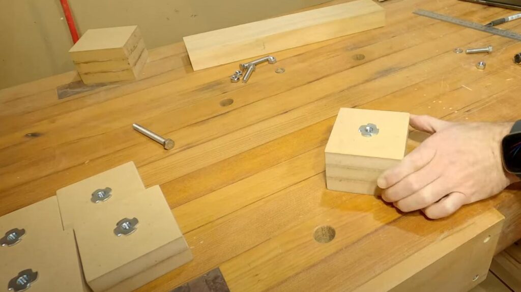 Регулируемые опоры для столярных работ Регулируемые опоры для столярных работ