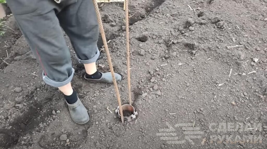 Как посадить картошку без лопаты. Делаем самодельное приспособление для посадки картофеля Как посадить картошку без лопаты. Делаем самодельное приспособление для посадки картофеля